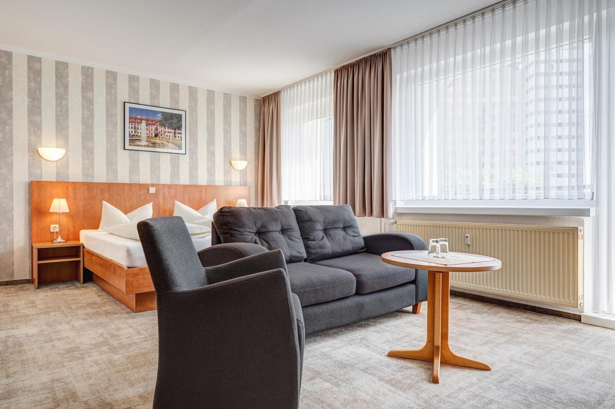 Hotel Wilna Ерфурт Екстериор снимка